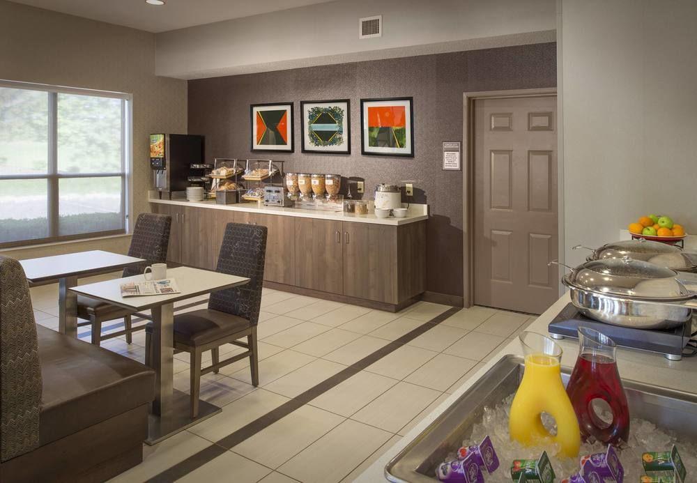 Residence Inn Indianapolis Airport Exterior foto