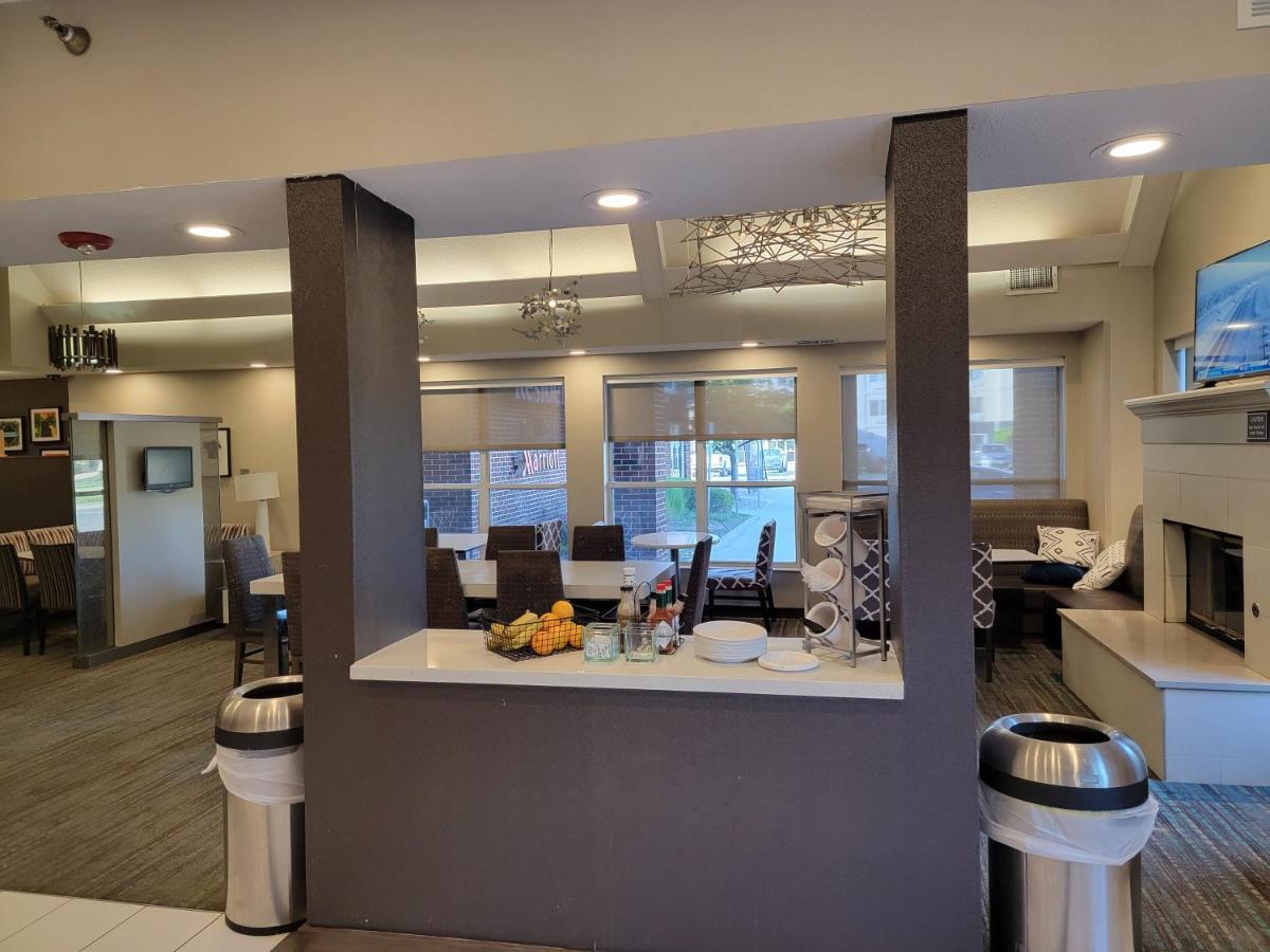 Residence Inn Indianapolis Airport Exterior foto