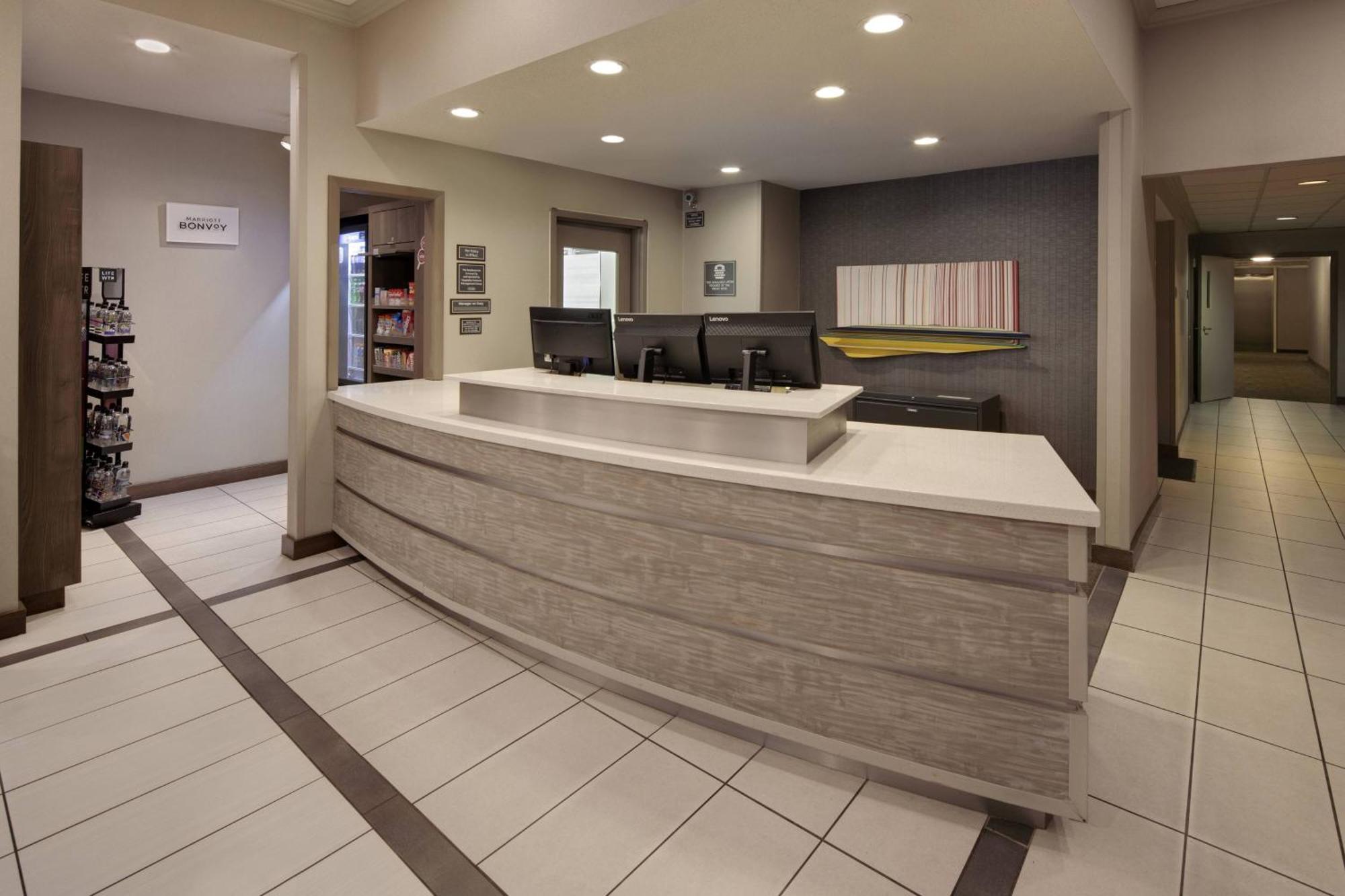 Residence Inn Indianapolis Airport Exterior foto