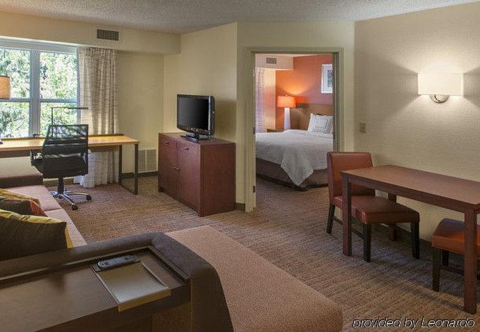 Residence Inn Indianapolis Airport Exterior foto